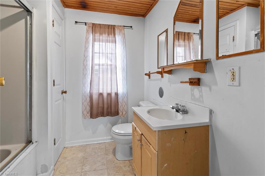 600 Hendrix Street High Point, NC 27260 - Photo 15 of 21