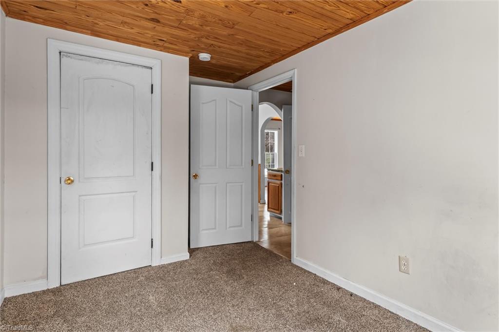 600 Hendrix Street High Point, NC 27260 - Photo 17 of 21