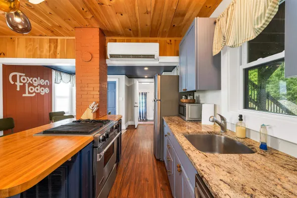 $959,000 | 970 Kearsarge Road, Conway, NH 03860