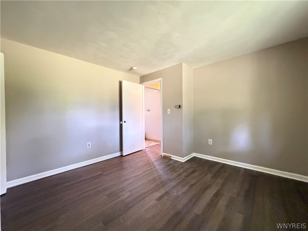 5255 Big Tree Road Orchard Park, NY 14127 - Photo 13 of 28