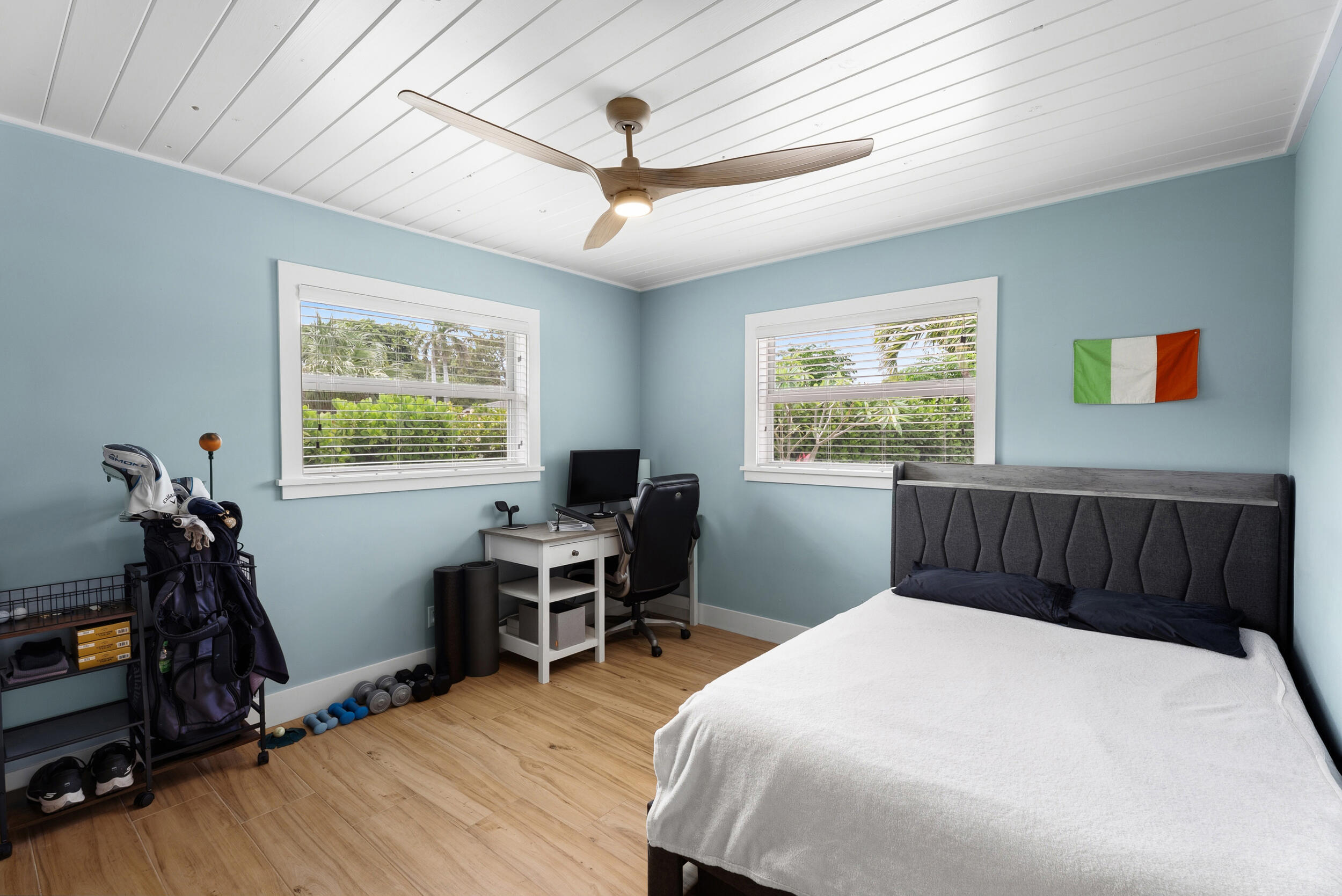 303 Norfolk Road Jupiter, FL 33469 - Photo 20 of 36 072_BIqA