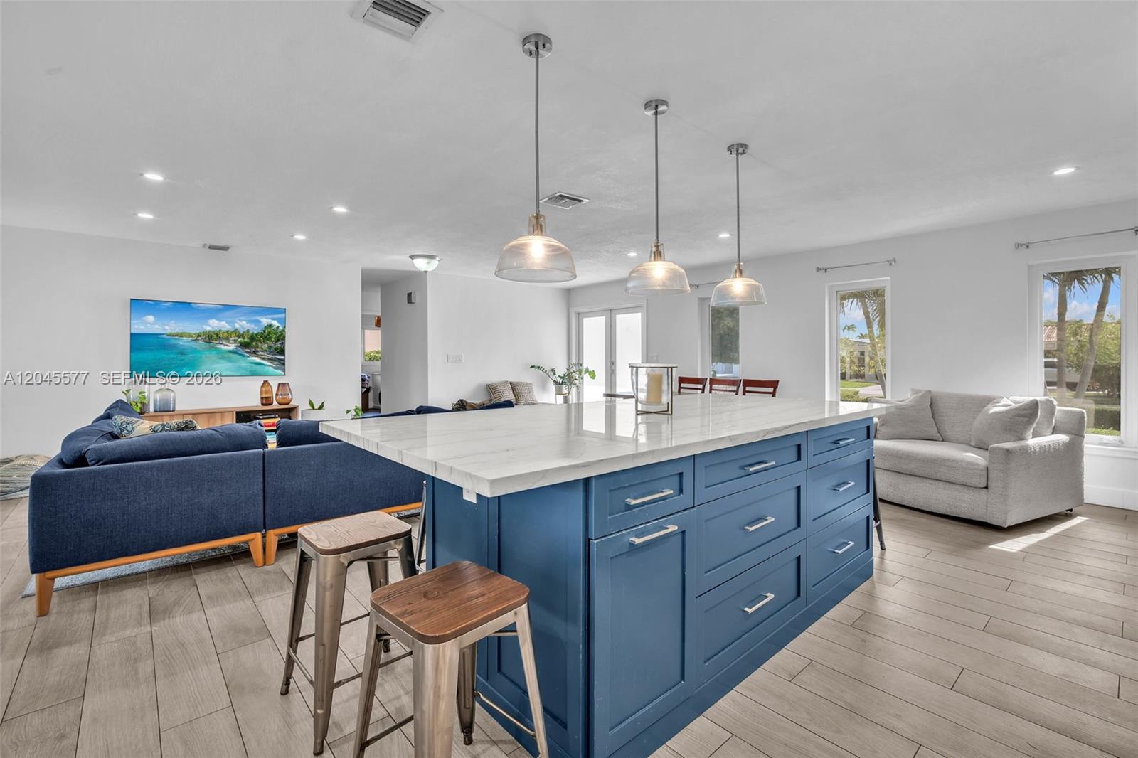 1807 Southwest 102nd Place Miami, FL 33165 - Photo 17 of 52
