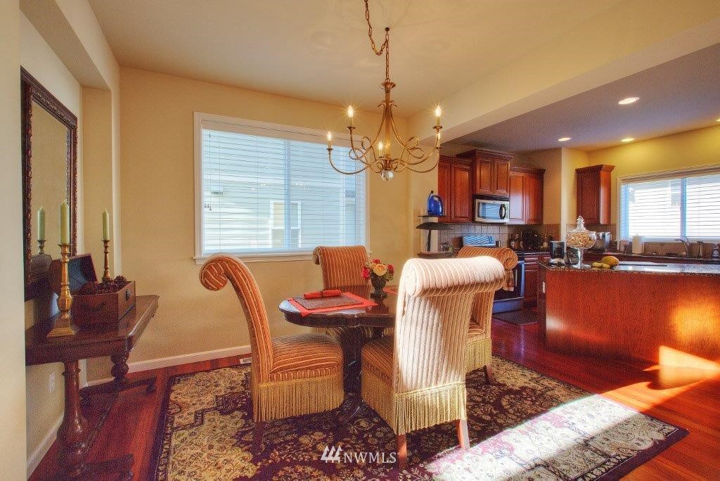 2006 Northeast 16th Street Renton, WA 98056 - Photo 5 of 18