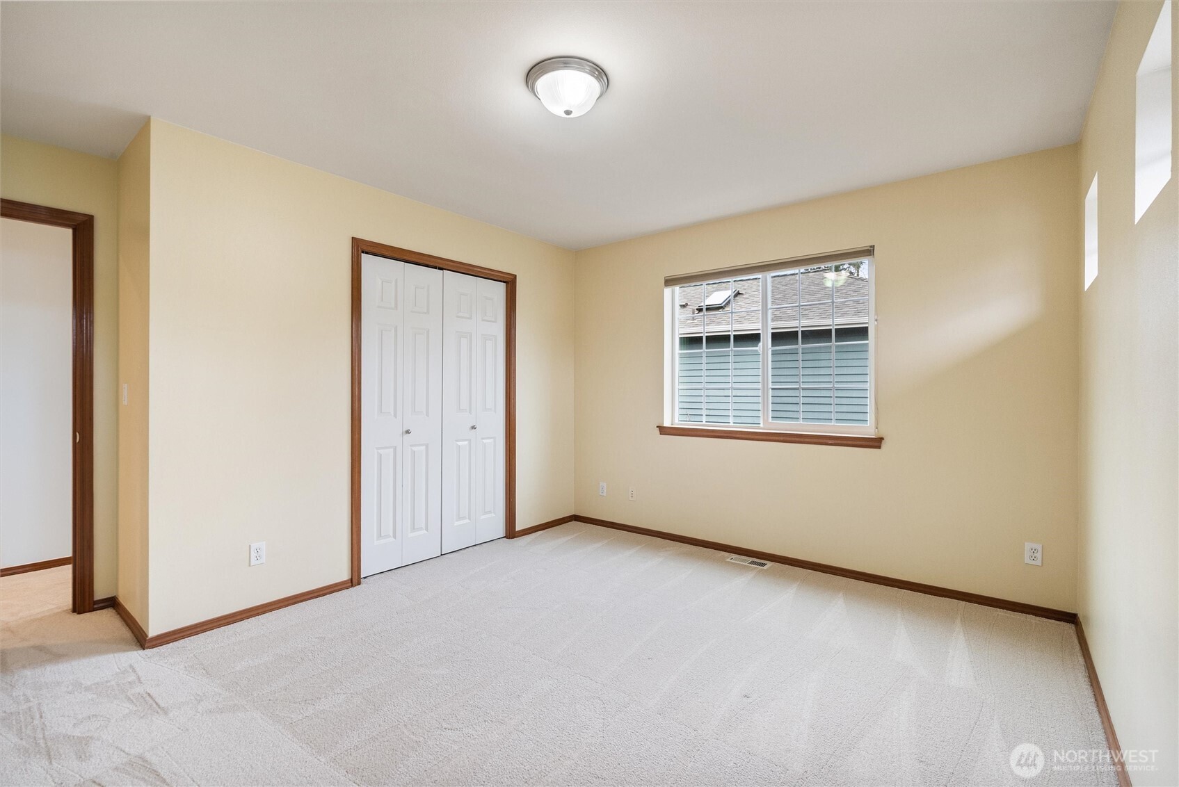 18722 3rd Avenue West Bothell, WA 98012 - Photo 27 of 35 an empty room with windows and closet