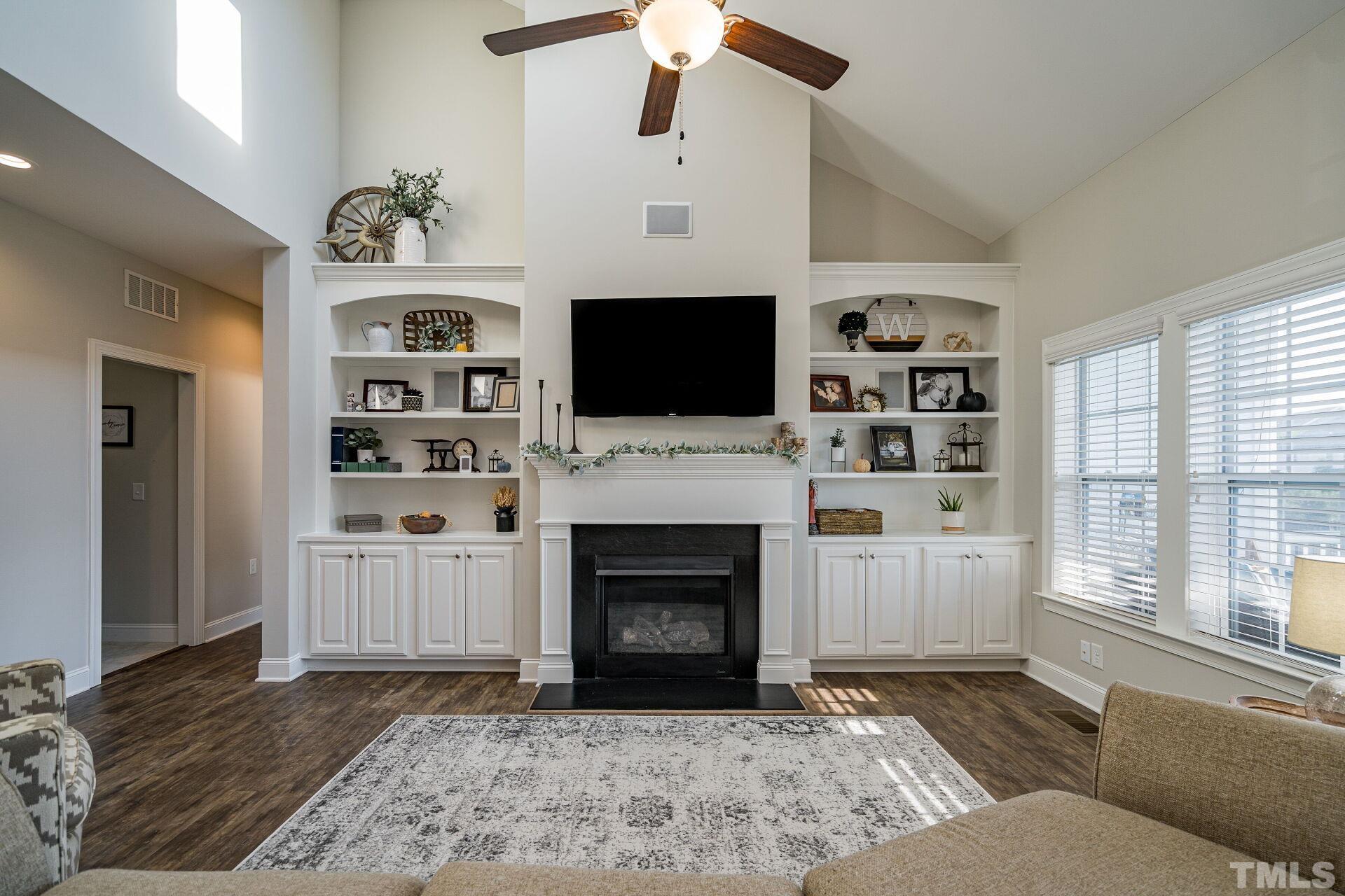341 Daniel Ridge Rd. Wendell, NC 27591 - Photo 8 of 26 Gallery Image 8