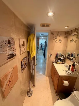 $1,600 | 2008 Jackson Street, Unit E10, Hollywood, FL 33020