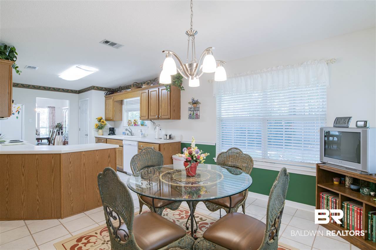 9602 Nottingham Court Daphne, AL 36526 - Photo 9 of 18