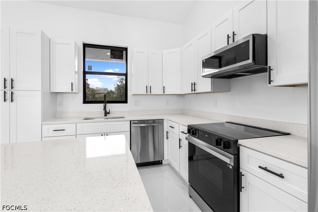 3004 South Tulip Road LaBelle, FL 33935 - Photo 10 of 24