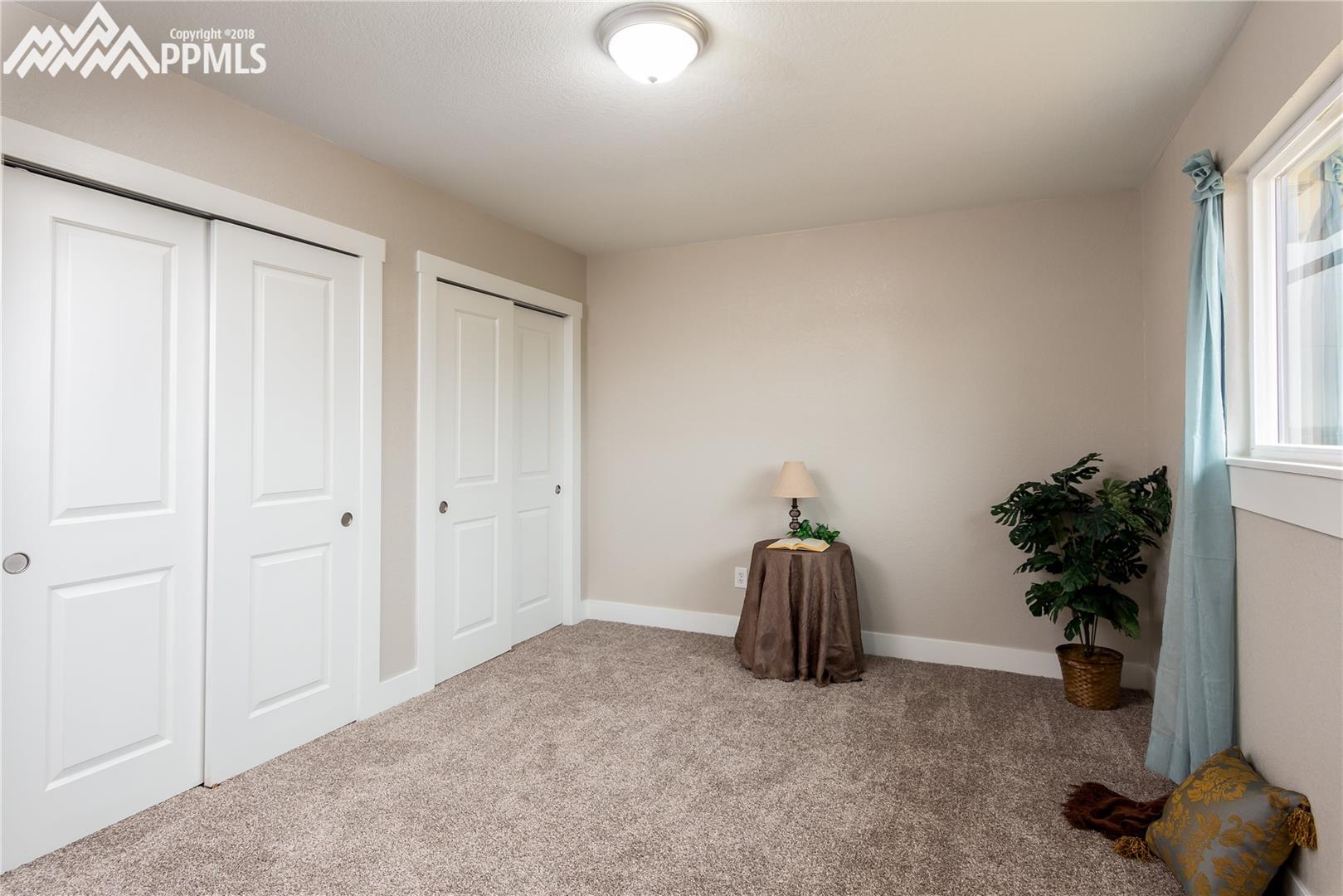 4909 Rocking R Drive Colorado Springs, CO 80915 - Photo 14 of 32 Gallery Image 14