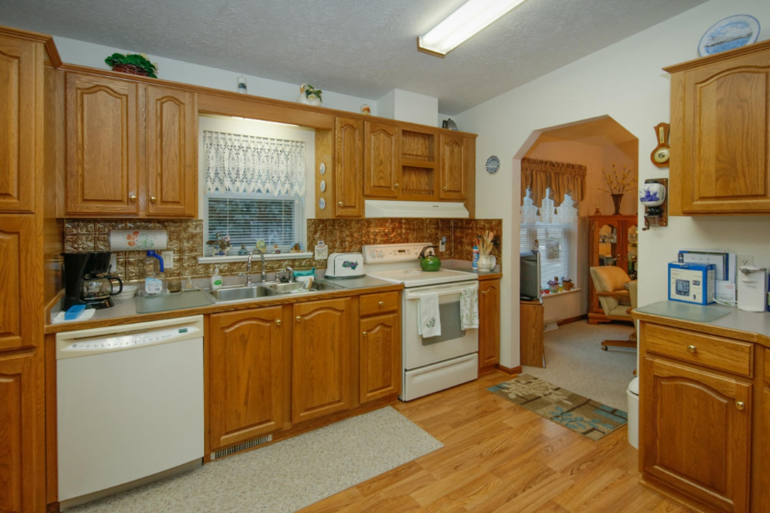 3408 Red Clover Road Kalamazoo, MI 49004 - Photo 8 of 17 3408 Red Clover Rd-108