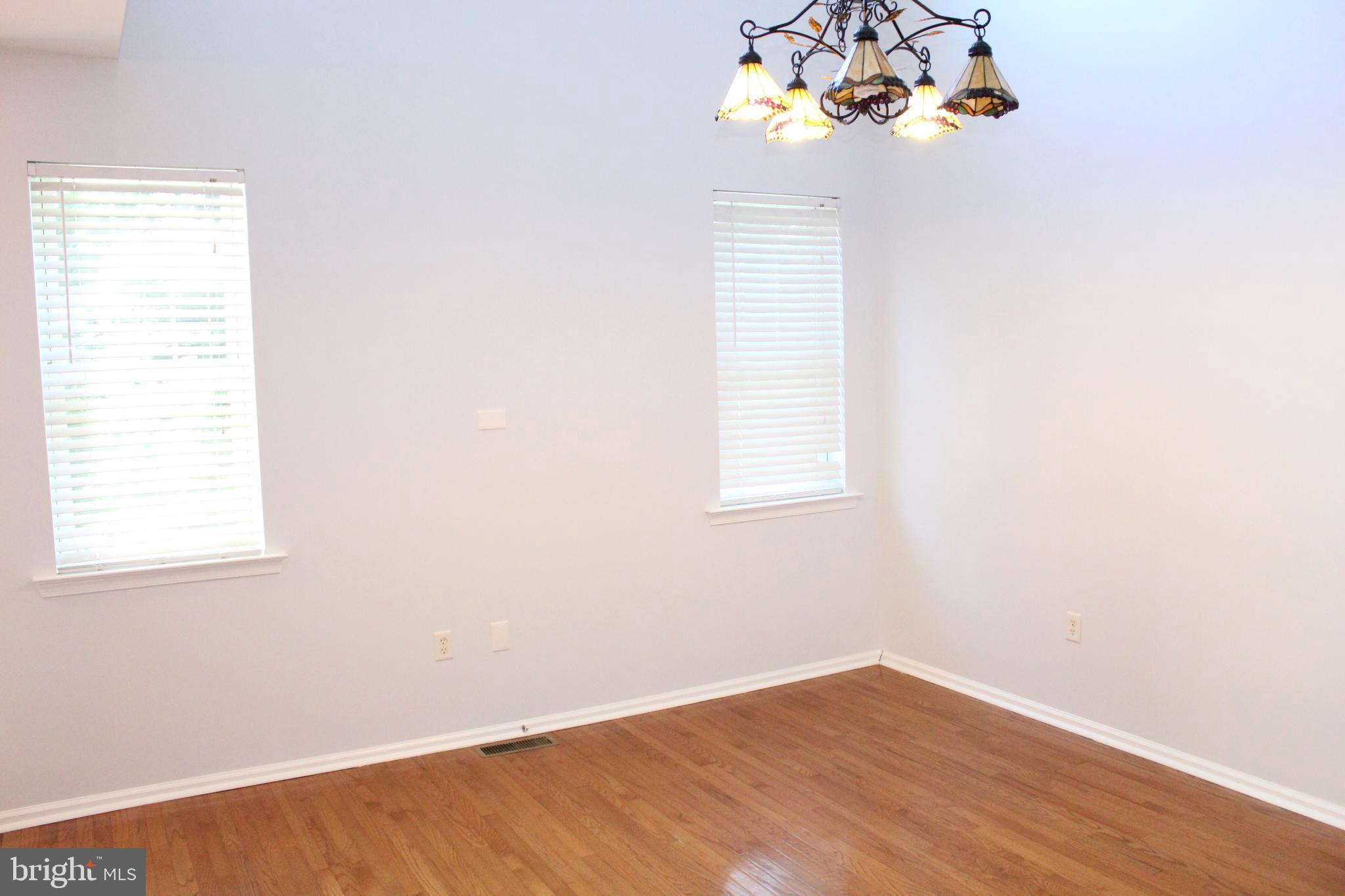 15 Ryan Court Telford, PA 18969 - Photo 10 of 26 an empty room with a window