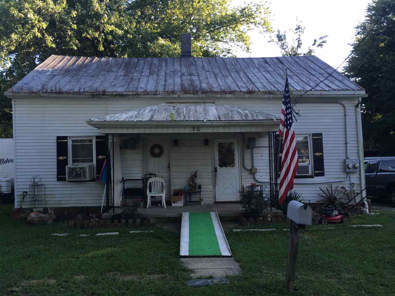 30 Short Street Elberfeld, IN 47613 - Photo 1 of 4