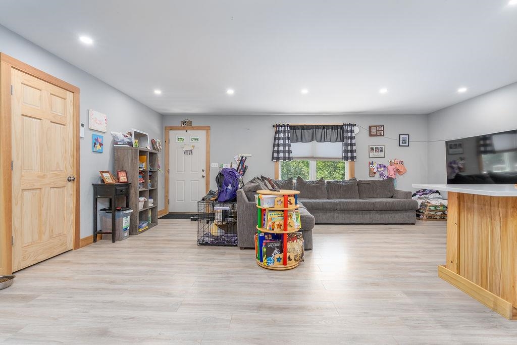 300 Middleton Road, Unit 2 Milton, NH 03851 - Photo 5 of 29