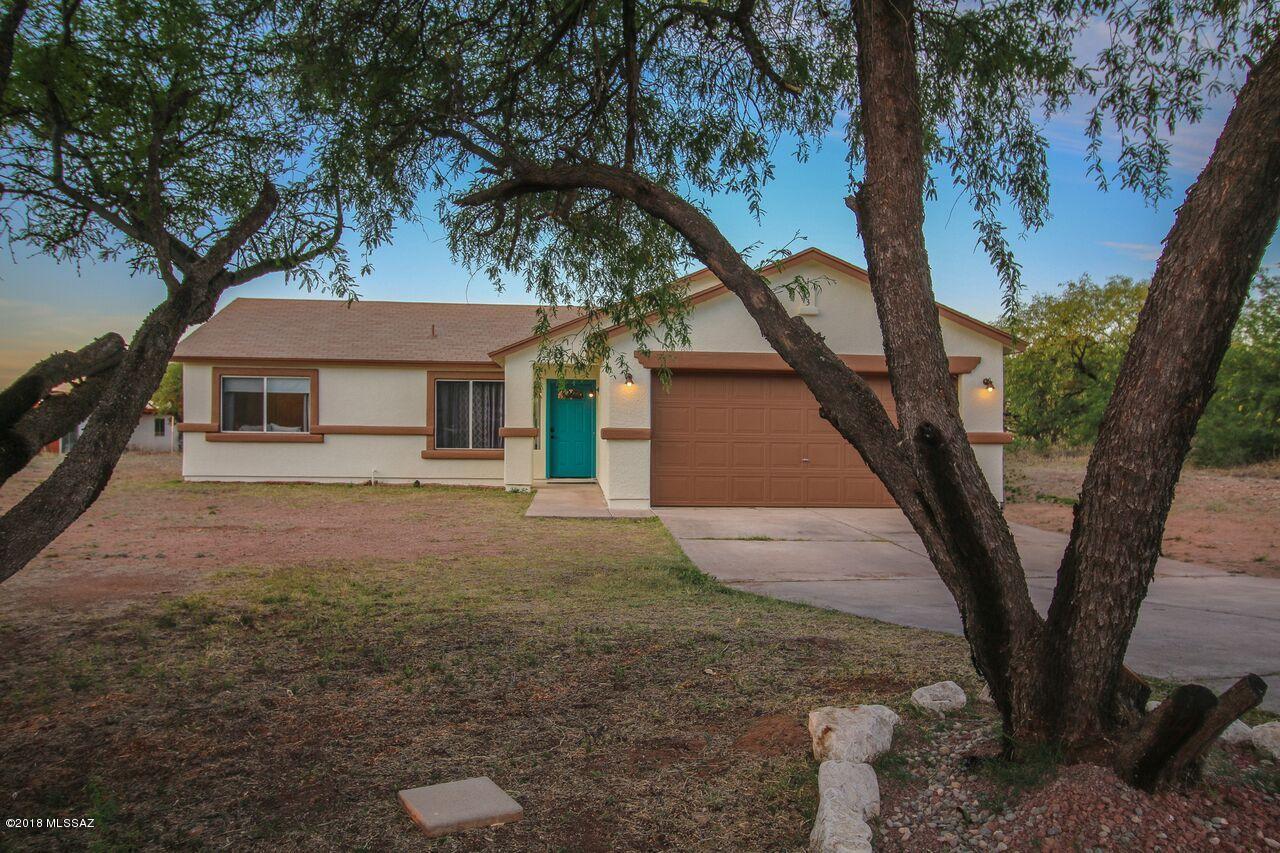 1153 Tory Court Rio Rico, AZ 85648 - Photo 2 of 20 Gallery Image 2