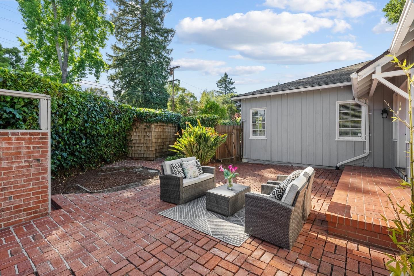 410 Fulton Road San Mateo, CA 94402 - Photo 12 of 49 a outdoor space with furniture