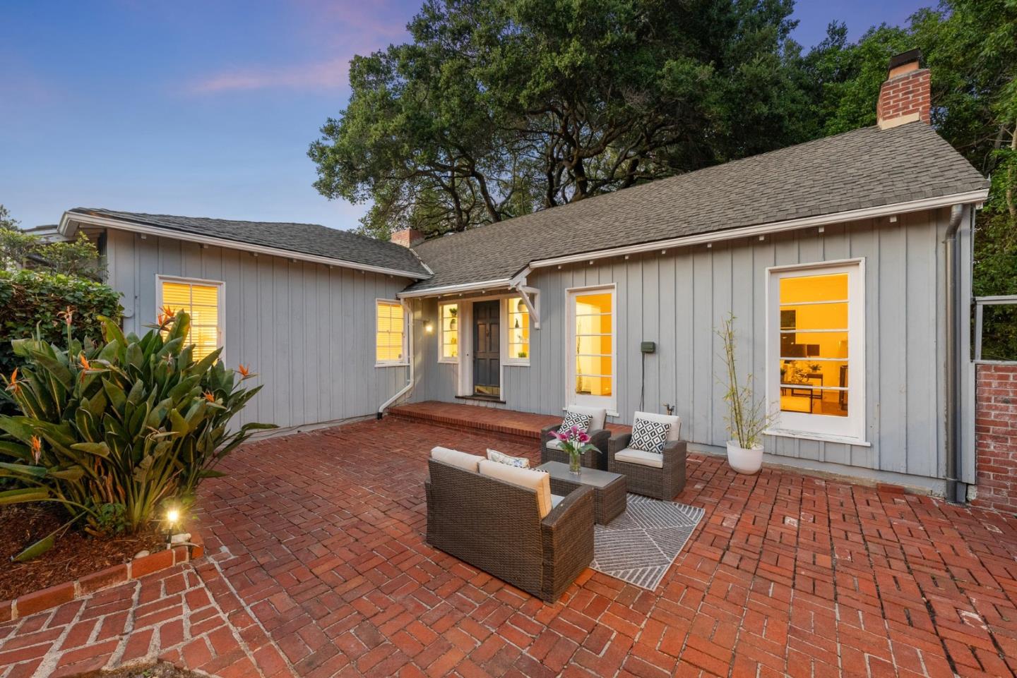 410 Fulton Road San Mateo, CA 94402 - Photo 9 of 49 a living room with furniture and potted plants