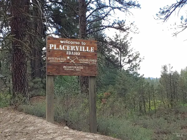 $109,000 | 330 Gibbs Circle, Placerville, ID 83666
