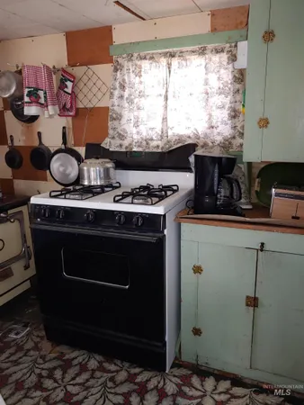 $109,000 | 330 Gibbs Circle, Placerville, ID 83666