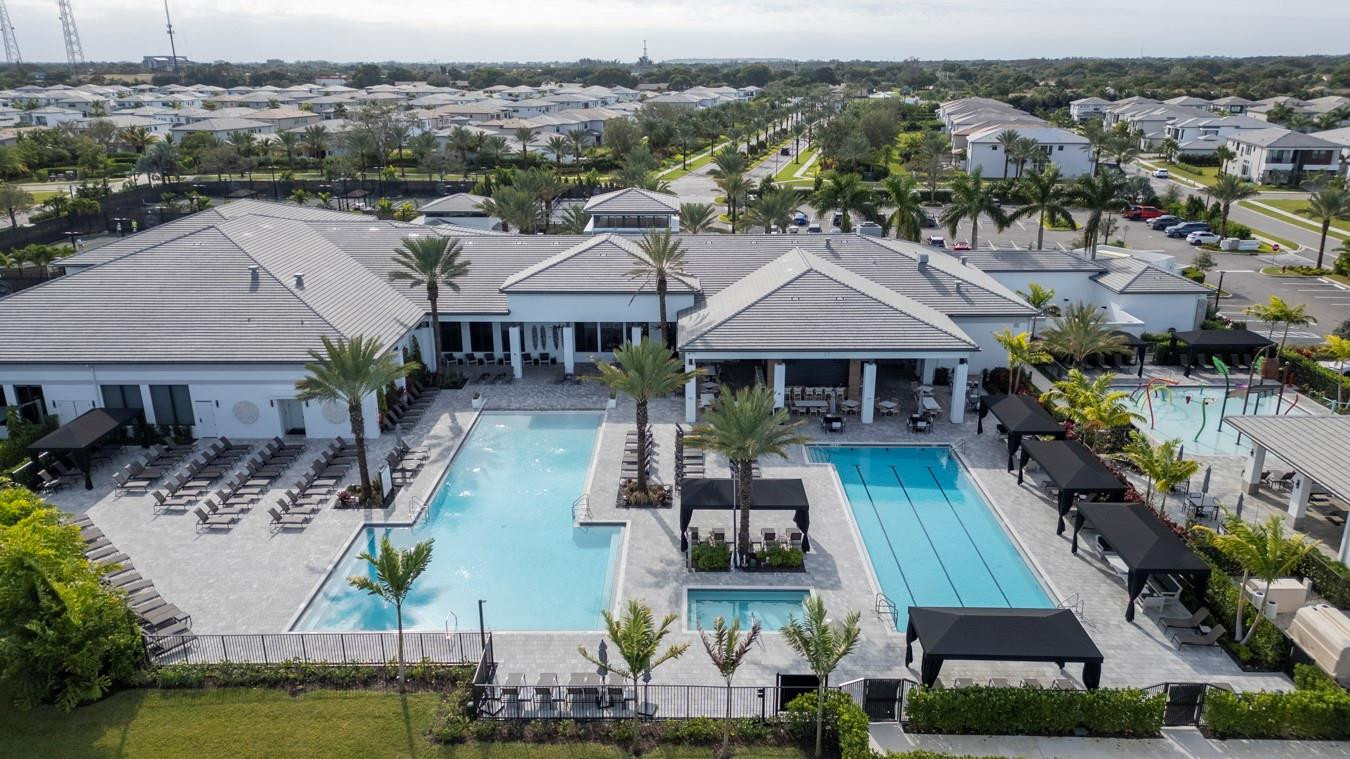 8571 Shoreacres Street Boca Raton, FL 33434 - Photo 58 of 67 Clubhouse and Pool