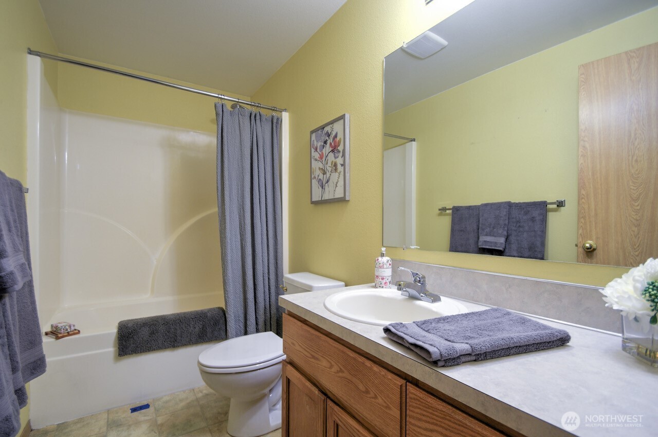 8910 Hunter Point Road Northwest Olympia, WA 98502 - Photo 25 of 38