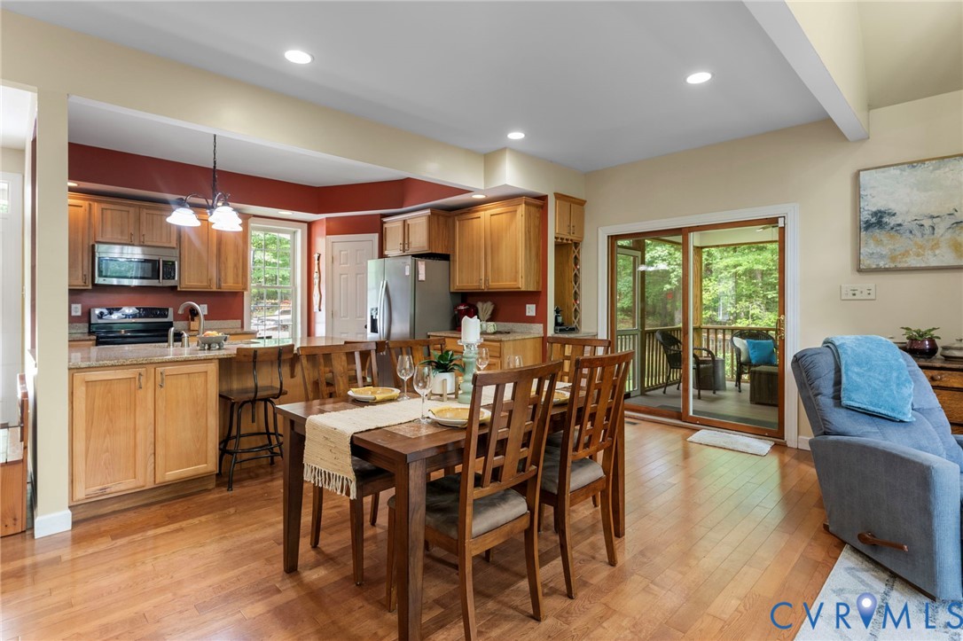 19107 Duval Road Moseley, VA 23120 - Photo 10 of 56