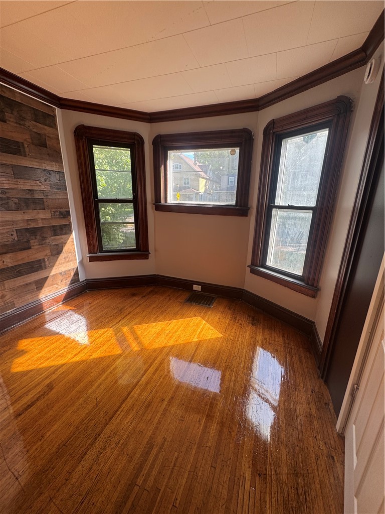 12 Oriole Street Rochester, NY 14613 - Photo 4 of 14