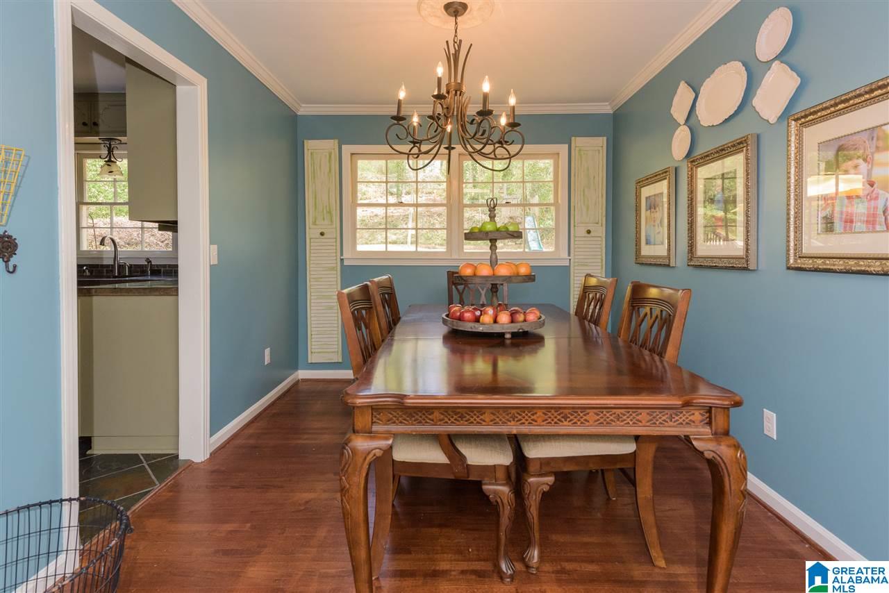 612 Stonehaven Road Hoover, AL 35226 - Photo 8 of 36