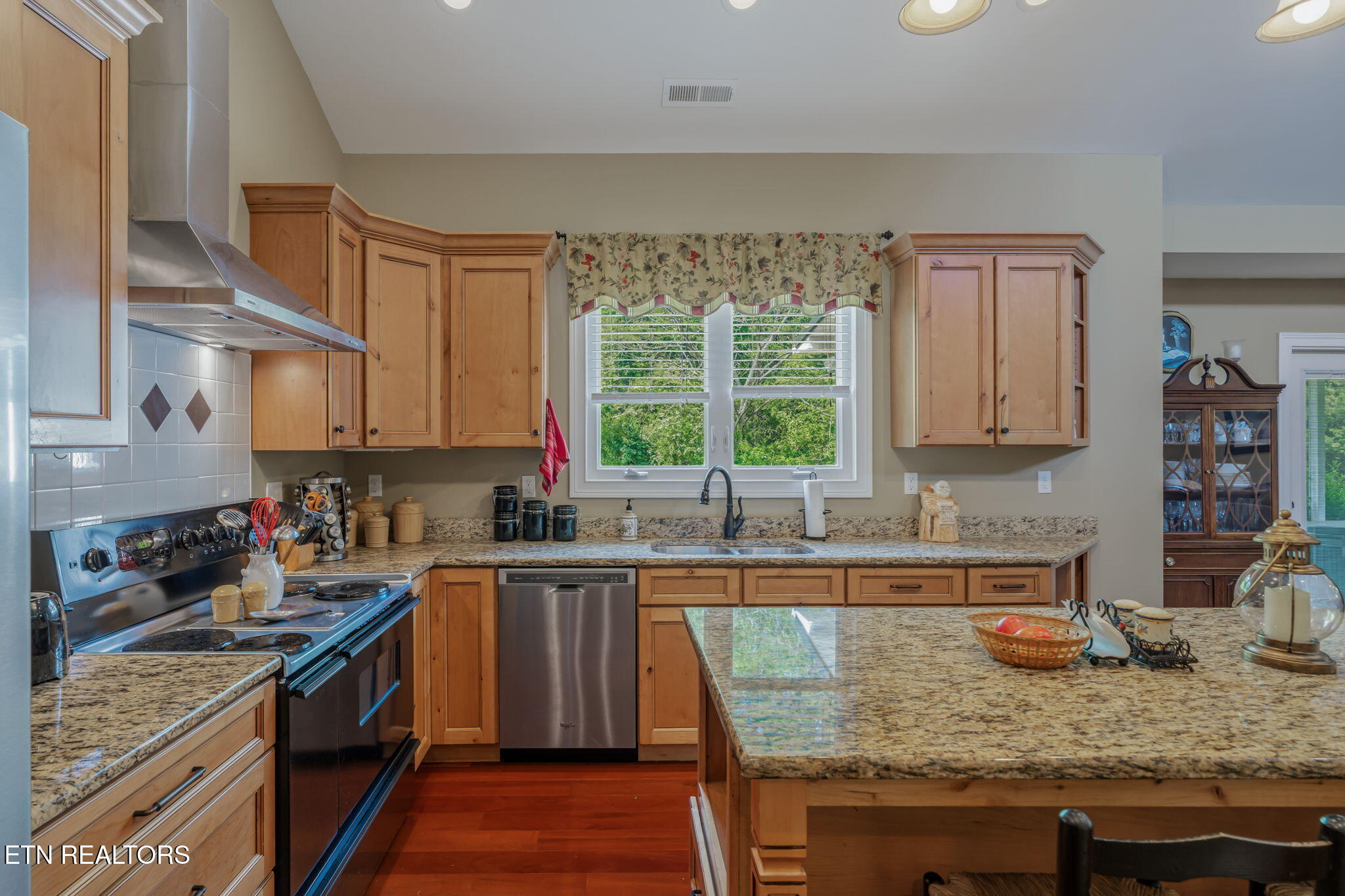 141 Cumberland Road Oliver Springs, TN 37840 - Photo 23 of 44 22-web-or-mls-141 Cumberland Road-23