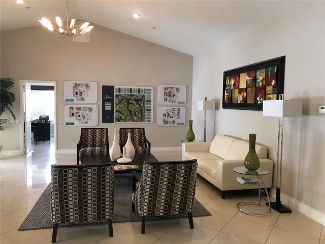 $1,950 | 12430 Vista Isles Drive, Unit 1325, Sunrise, FL 33325