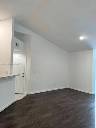 $1,950 | 12430 Vista Isles Drive, Unit 1325, Sunrise, FL 33325