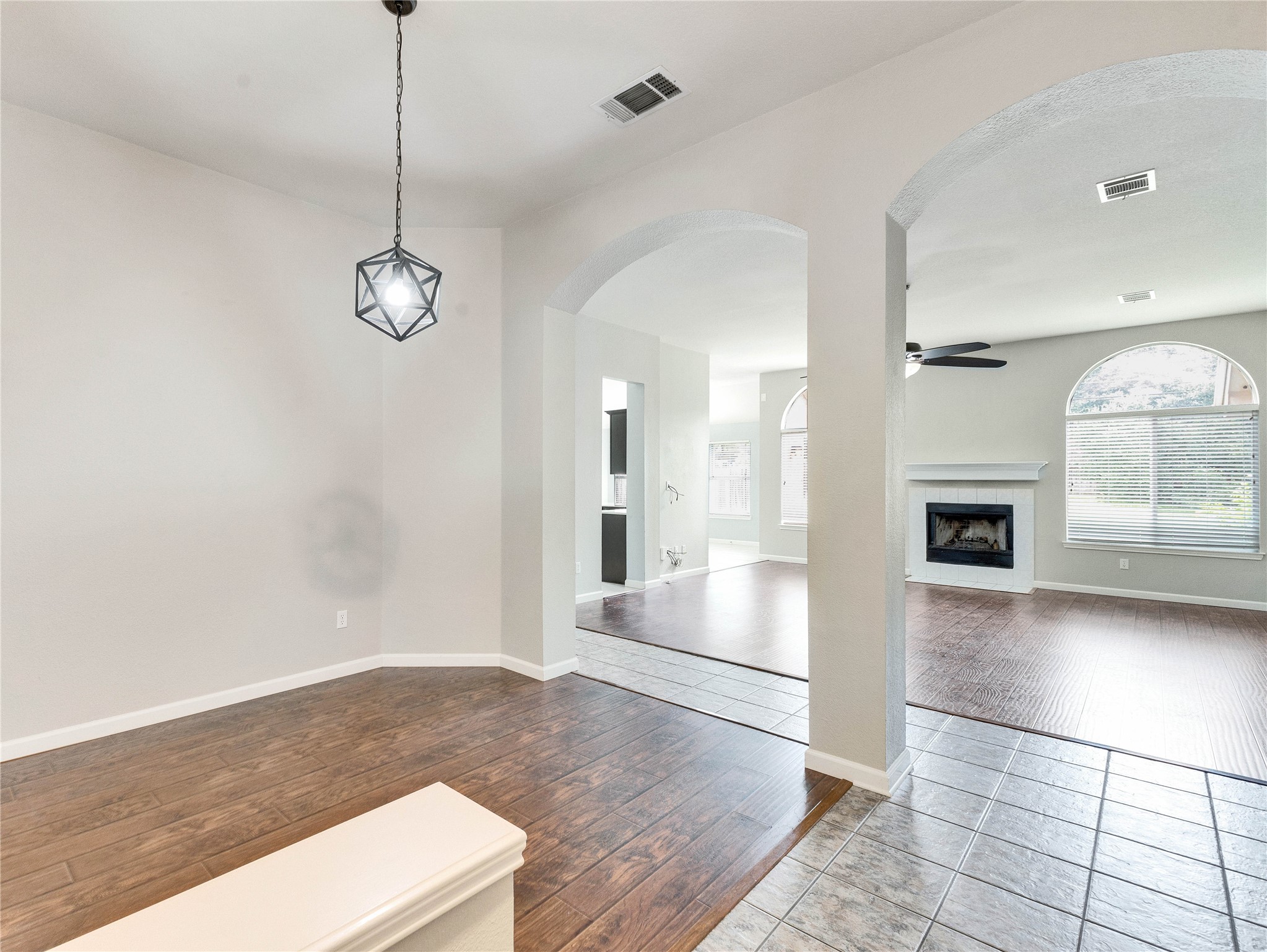 6412 Convict Hill Road Austin, TX 78749 - Photo 2 of 12