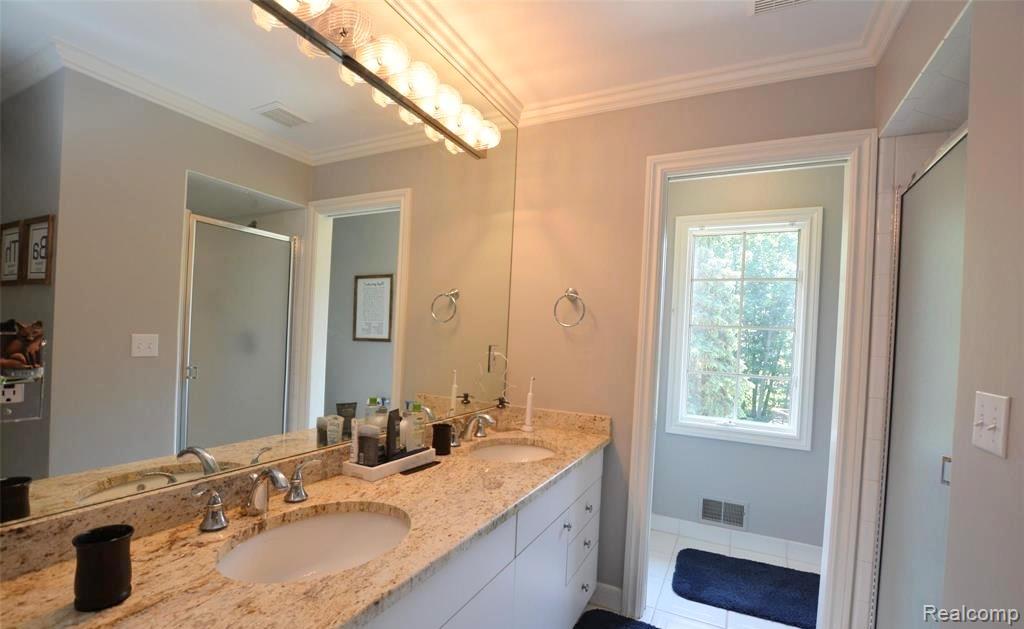 23170 Inverness Court Novi, MI 48374 - Photo 24 of 51