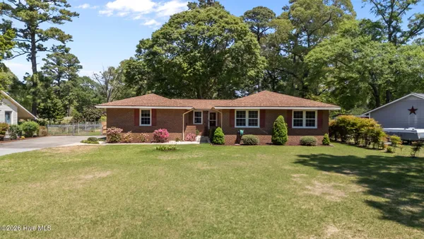 $339,900 | 204 Randomwood Lane, New Bern, NC 28562