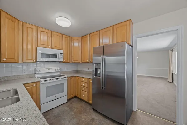 $339,900 | 204 Randomwood Lane, New Bern, NC 28562