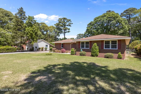 $339,900 | 204 Randomwood Lane, New Bern, NC 28562