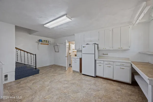 $339,900 | 204 Randomwood Lane, New Bern, NC 28562