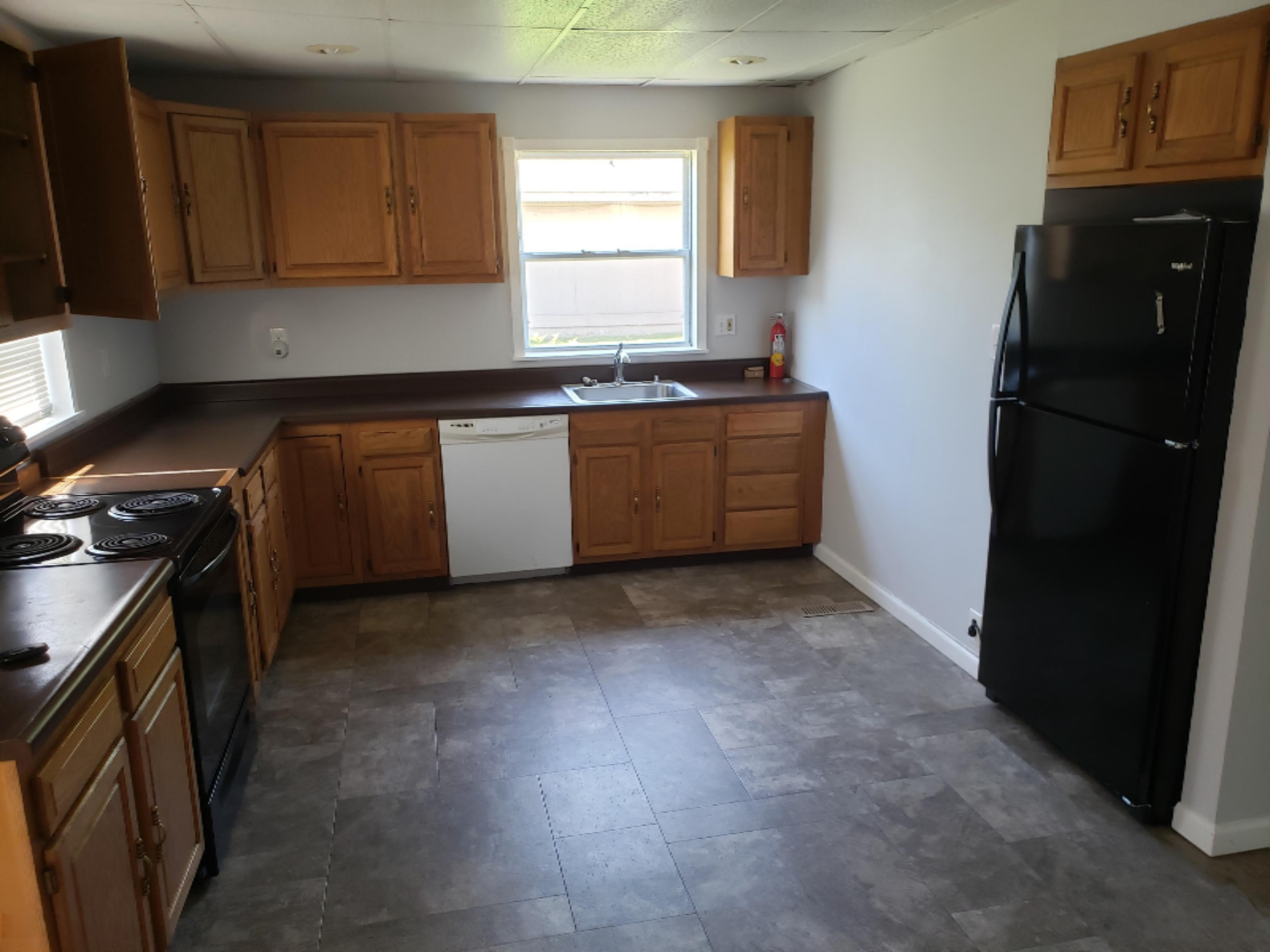 515 Wayne Street St. Joseph, MI 49085 - Photo 6 of 18 20200702_131117