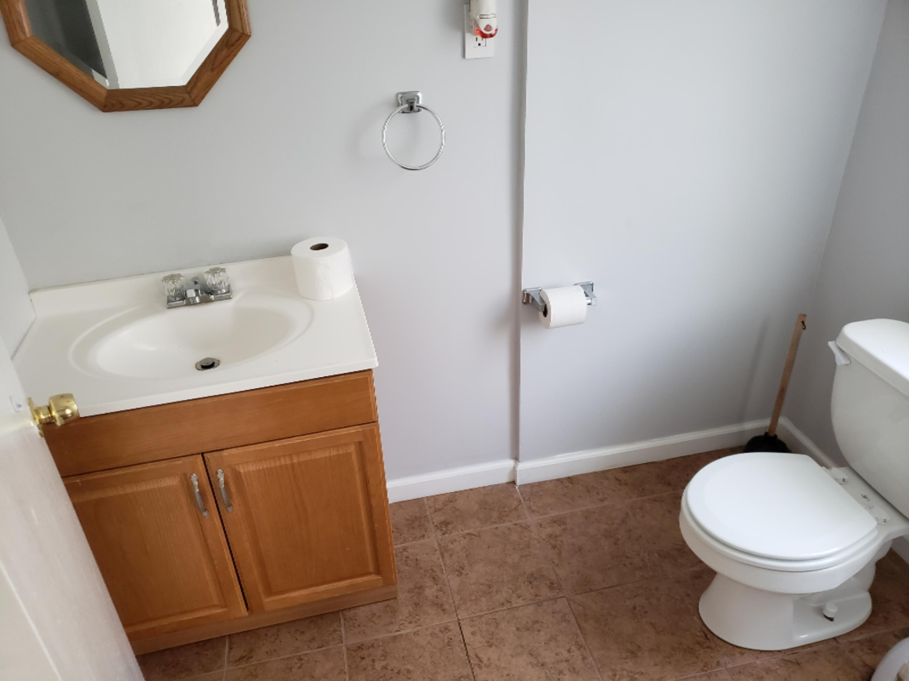 515 Wayne Street St. Joseph, MI 49085 - Photo 9 of 18 20200702_131711
