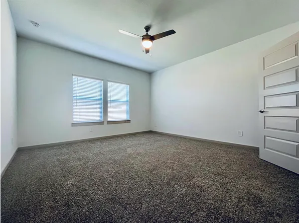 $2,500 | 3322 Silverton Drive, Katy, TX 77494