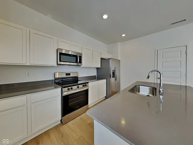 $2,049 | 11827 Moorfield Lane, Indianapolis, IN 46235