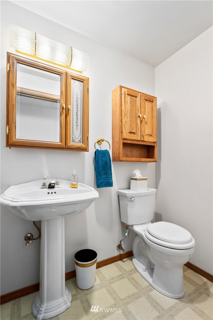 329 Rockefeller Avenue Everett, WA 98201 - Photo 14 of 39 Gallery Image 14