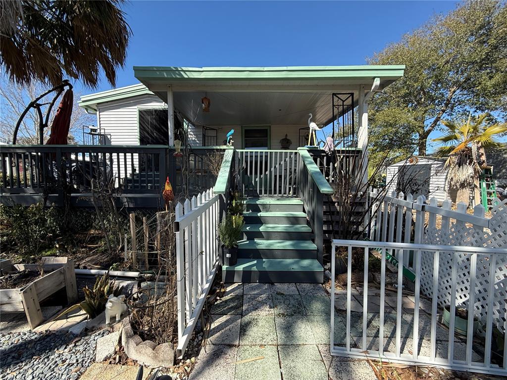 9408 Cougar Drive Weeki Wachee, FL 34613 - Photo 13 of 27 a view of balcony