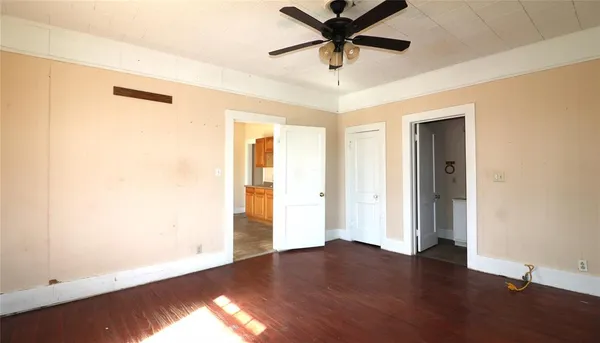 $169,900 | 100 North Files Street, Itasca, TX 76055