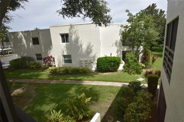 $1,850 | 5170 Marsh Field Lane, Unit 110, Sarasota, FL 34235