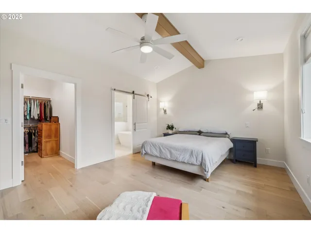 $675,000 | 224 Southwest 18th Avenue, Canby, OR 97013