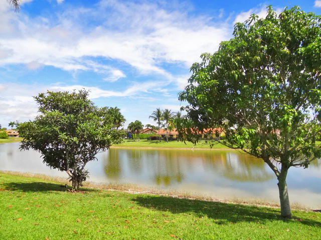 11341 Lake Tree Court Boca Raton, FL 33498 - Photo 14 of 28 BEAUTIFUL & PEACEFUL