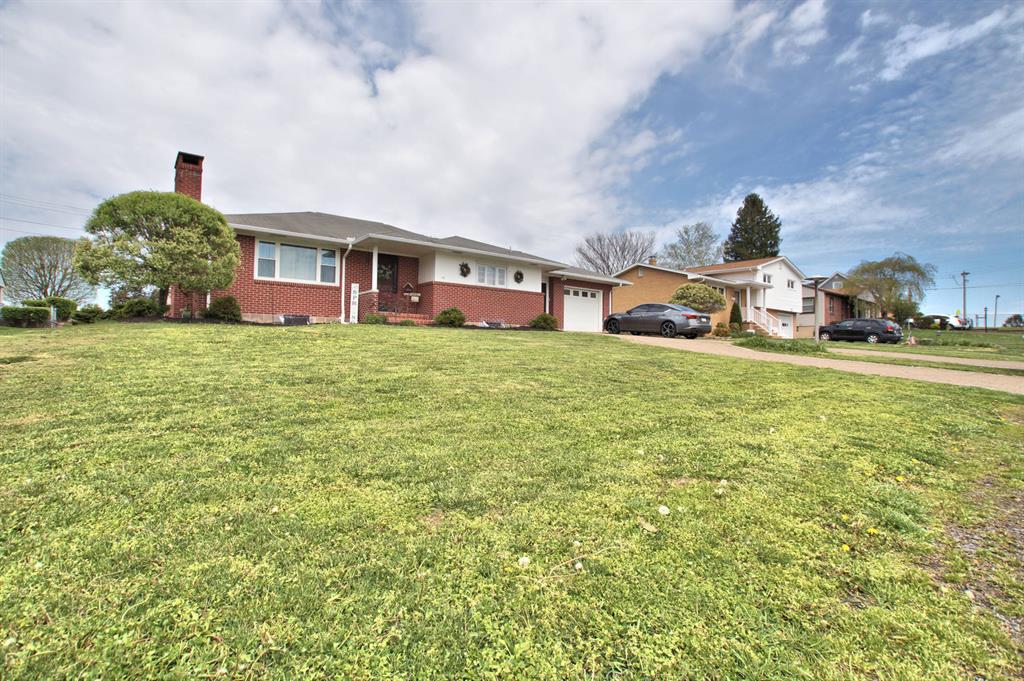 122 Ravine Avenue Johnstown, PA 15905 - Photo 4 of 40