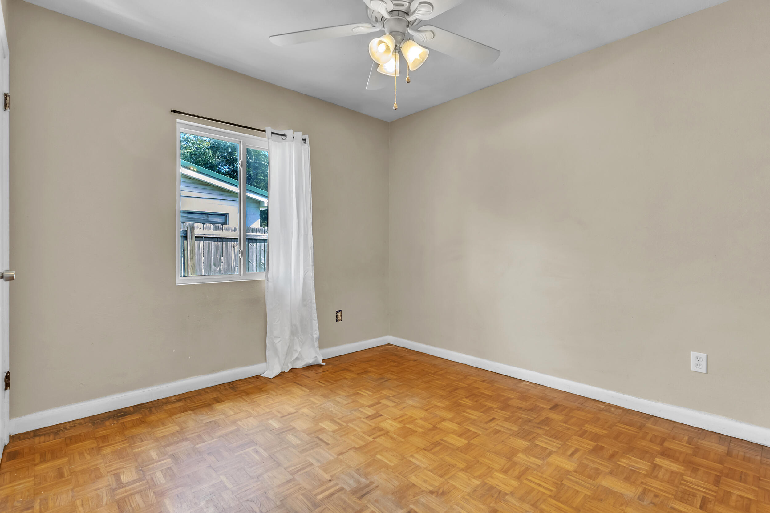 2105 Dora Road Pensacola, FL 32514 - Photo 36 of 54 img_6818