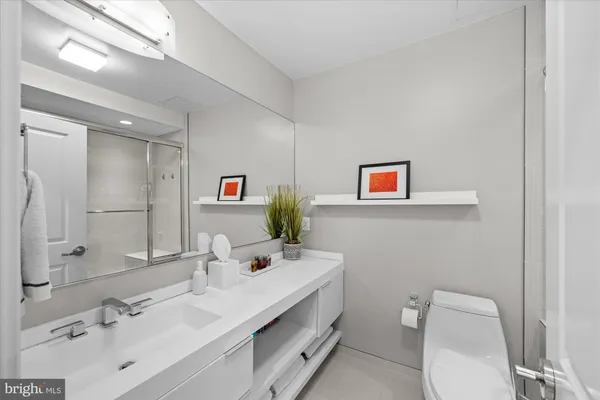 $1,095,000 | 5105 Connecticut Avenue Northwest, Unit 3, Washington, DC 20008