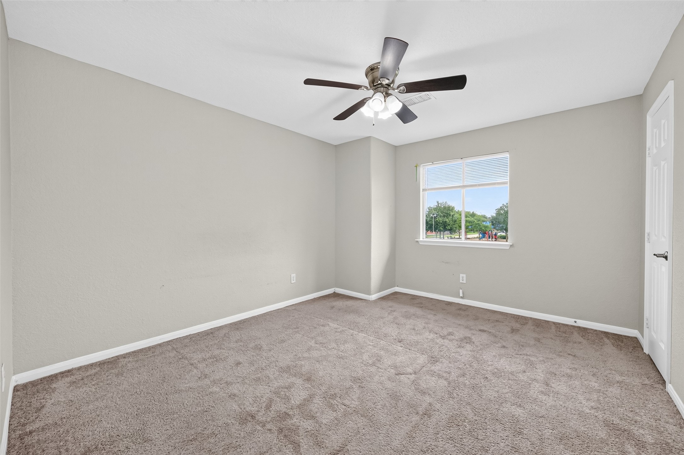 3219 Watercliff Court Spring, TX 77388 - Photo 33 of 42